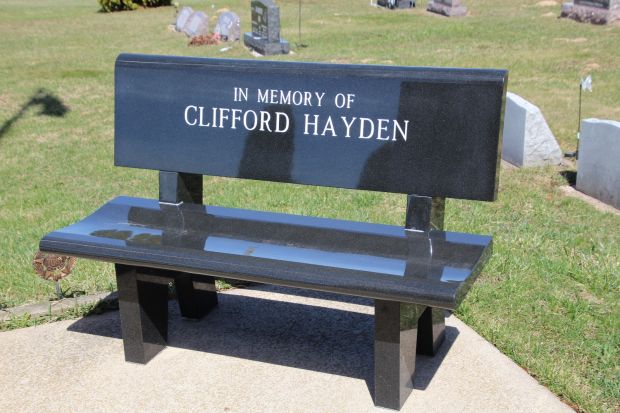 WALNUT MOUND VETERANS MEMORIAL BENCH B