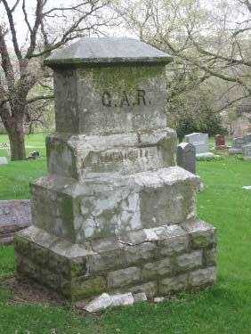 OAKWOOD CEMETERY G.A.R. CIVIL WAR MEMORIAL