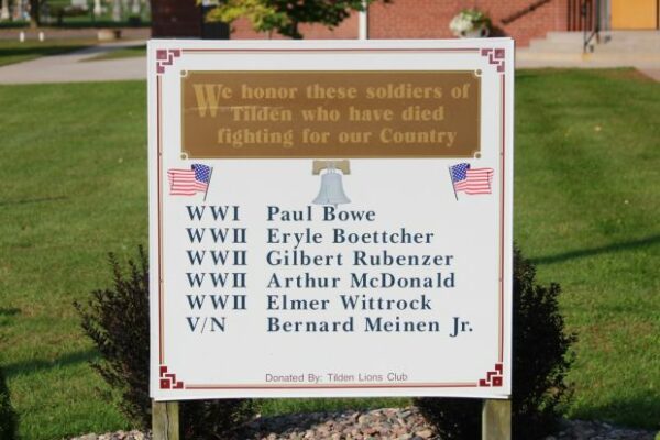 SAIINT PETER’S CATHOLIC CHURCH VBTERANS MEMORIAL