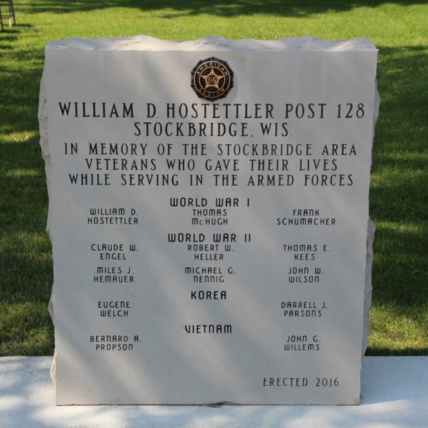STOCKBRIDGE AREA SUPREME SACRIFICE WAR MEMORIAL STONE A