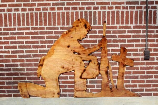 VFW POST 6705 WAR MEMORIAL SILHOUETTE