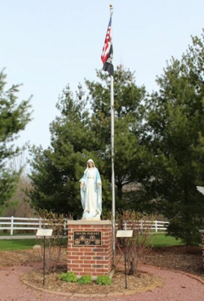 REVEREND VINCENT R. CAPODANNO MEDAL OF HONOR WAR MEMORIAL