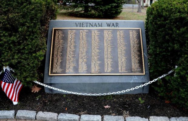 NORTH READING VIETNAM WAR MEMORIAL
