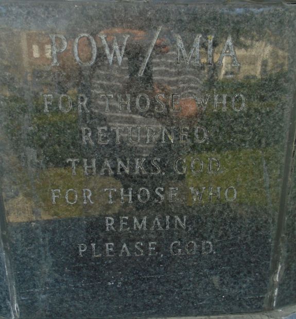 RICHMOND VIETNAM WAR MEMORIAL STONE O