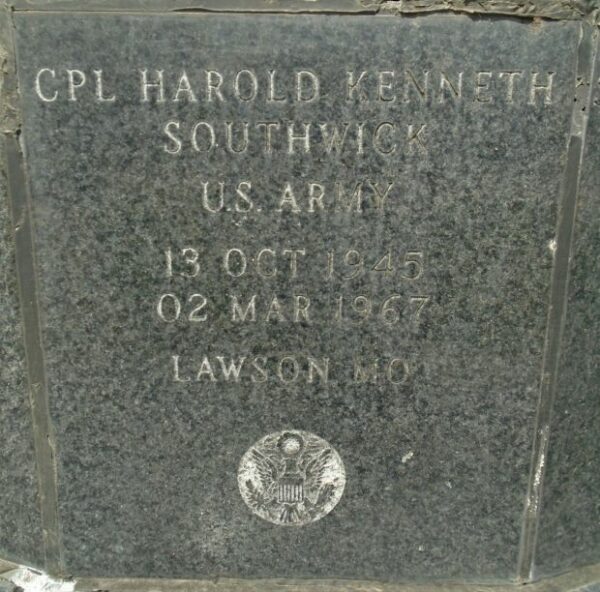 RICHMOND VIETNAM WAR MEMORIAL STONE F