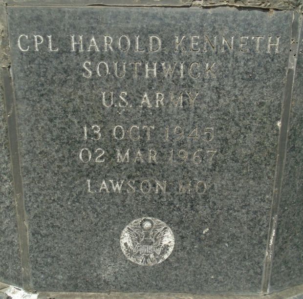 RICHMOND VIETNAM WAR MEMORIAL STONE F