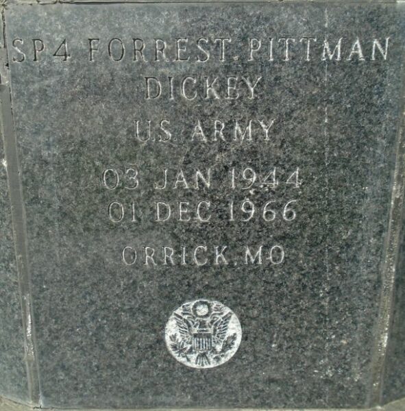 RICHMOND VIETNAM WAR MEMORIAL STONE E