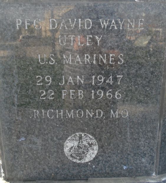 RICHMOND VIETNAM WAR MEMORIAL STONE B