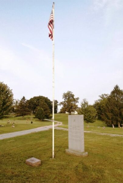 MOUNT OLIVET CEMETERY ALL VETERANS MEMORIAL FLAGPOLE