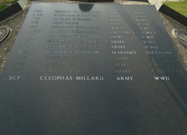 LACLEDE COUNTY FALLEN WARRIORS MEMORIAL PLAQUE E