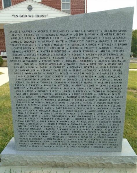 CRAWFORD COUNTY VIETNAM ERA VETERANS MEMORIAL STONE D