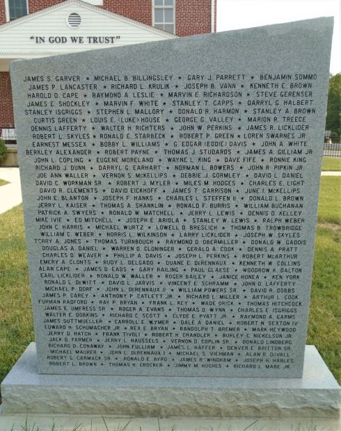 CRAWFORD COUNTY VIETNAM ERA VETERANS MEMORIAL STONE D