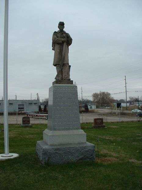 OAKDALE CEMETERY CIVIL WAR MEMORIAL