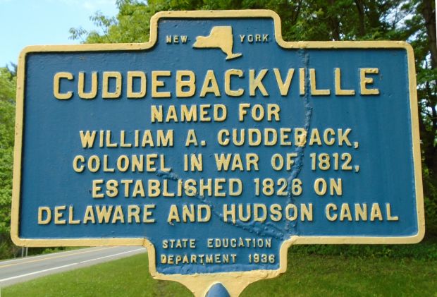CUDDEBACKVILLE WAR MEMORIAL MARKER