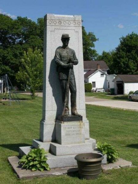 WADENA CIVIL WAR MEMORIAL