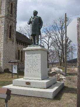 COL. DAVID HENDERSON WAR MEMORIAL