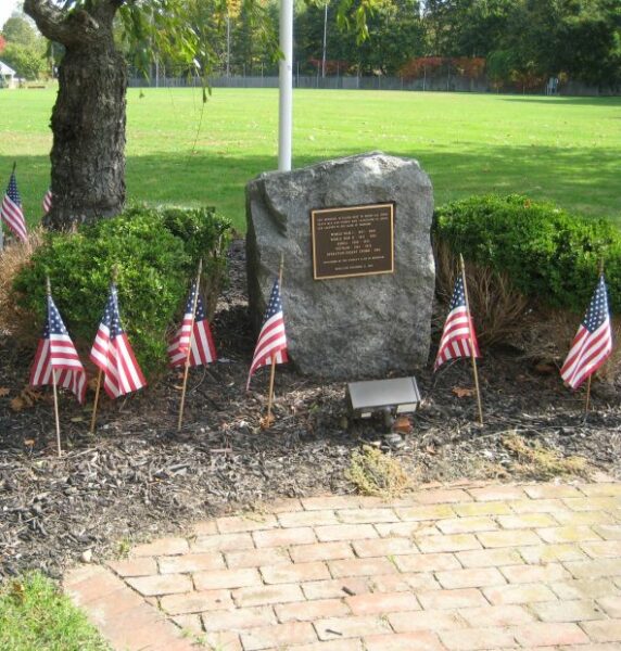 WOMAN’S CLUB OF MENDHAM WAR MEMORIAL