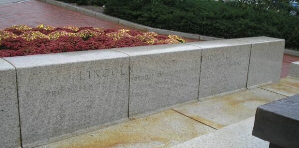 LINCOLN POST NO. 11 GAR MEMORIAL STONE