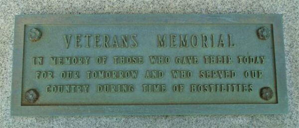 BATH LIONS CLUB VETERANS MEMORIAL PLAQUE B