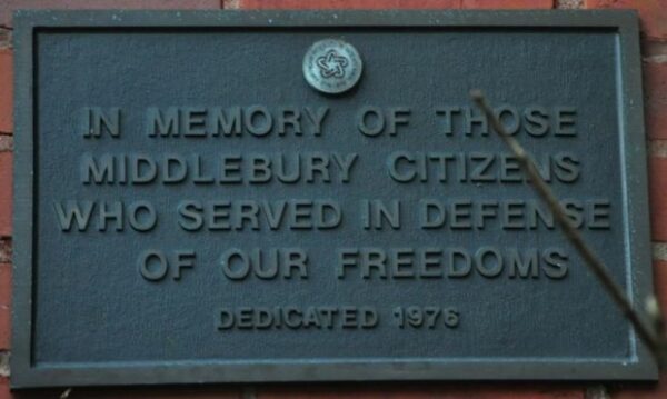 MIDDLEBURY VETERANS IN DEFENSE OF FREEDOM MEMORIAL PLAQUES