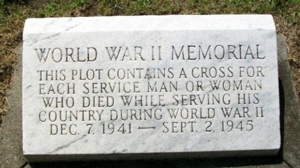 MIDDLETOWN WORLD WAR II MEMORIAL STONE