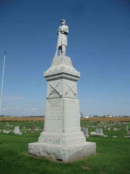 EDGEWOOD CEMETERY CIVIL WAR MEMORIAL