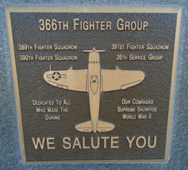 366TH FIGHTER GROUP WAR MEMORIAL PLAQUE