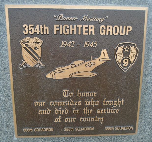 354TH FIGHTER GROUP WAR MEMORIAL PLAQUE