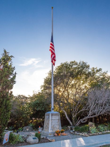 SUMMERLAND WORLD WAR I MEMORIAL FLAGPOLE