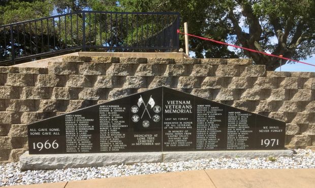 LONE TREE CEMETERY VIETNAM VETERANS MEMORIAL