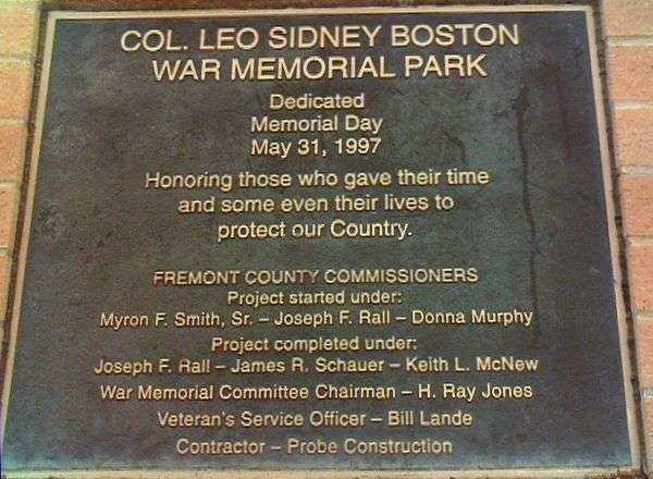 COL. LEO SIDNEY BOSTON WAR MEMORIAL PARK PLAQUE