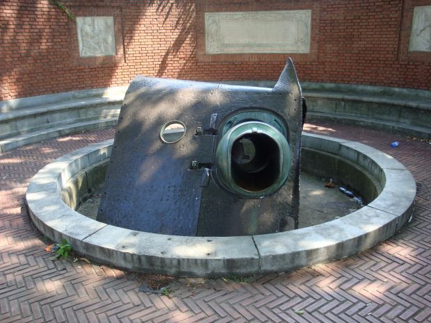 PITTSBURGH TORPEDO PORT USS MAINE MEMORIAL EQUIPMENT