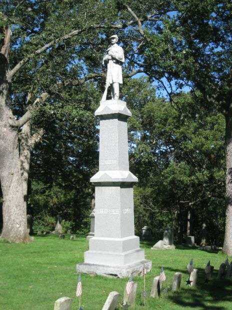 OAKLAND CEMETERY CIVIL WAR SOLDIER MEMORIAL