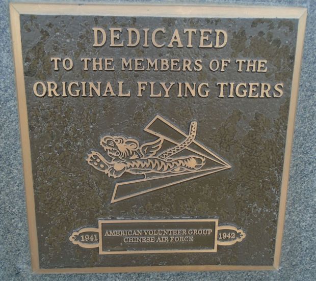 ORIGINAL FLYING TIGERS WAR MEMORIAL PLAQUE