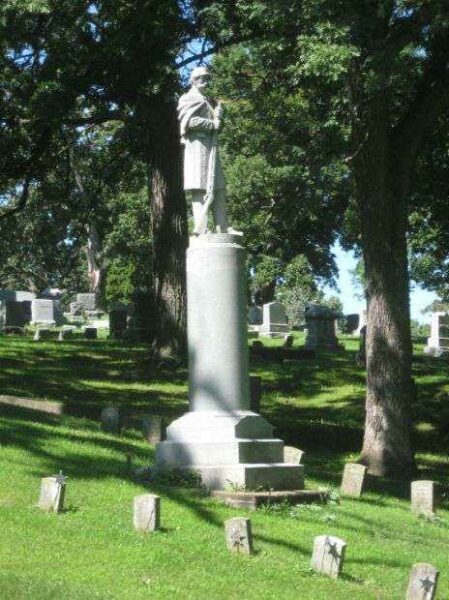 SPRINGDALE CEMETERY G.A.R. CIVIL WAR MEMORIAL