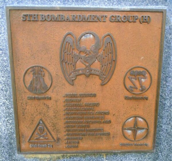 USAF ACADEMY 5TH BOMBARDMENT GROUP H WAR MEMORIAL PLAQUE