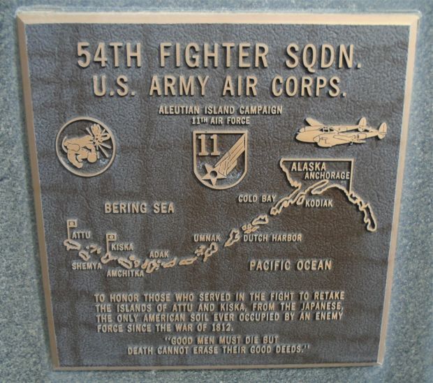 543TH FIGHTER SQDN. WAR MEMORIAL PLAQUE