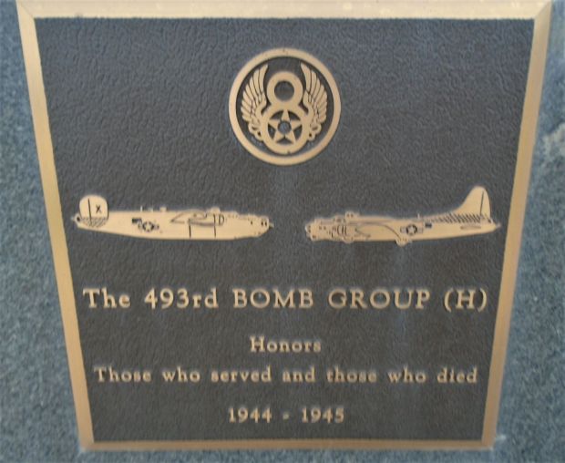 USAF ACADEMY 493RD BOMB GROUP (H) WAR MEMORIAL PLAQUE