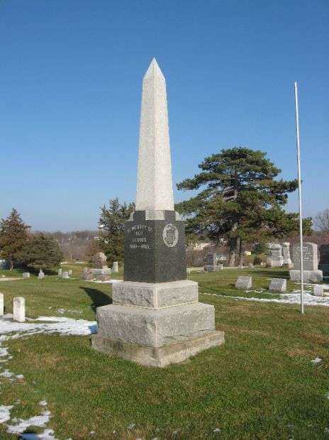 MAPLE HILL CEMETERY CIVIL WAR MEMORIAL