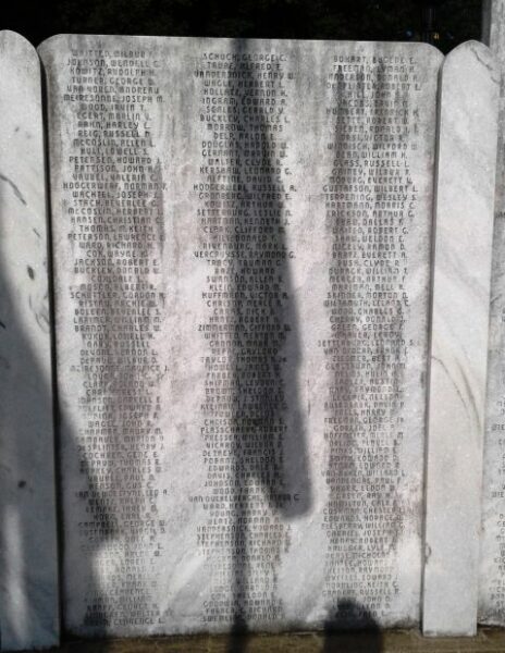 GENESEO, IL WORLD WAR II HONOR ROLL MEMORIAL LEFT STONE