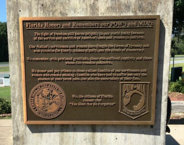 FLORIDA HONORS AND REMEMBERS OUR POW’S AND MIA’S MEMORIAL PLAQUE WELLBORN