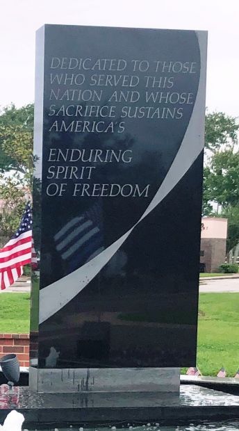 HEROES MONUMENT STONE C