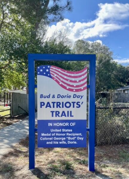 BUD & DORIE DAY PATRIOTS’ TRAIL MEMORIAL MARKER