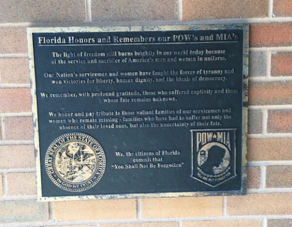FLORIDA HONORS AND REMEMBERS OUR POW’S AND MIA’S MEMORIAL PLAQUE TALLSHASSEE II