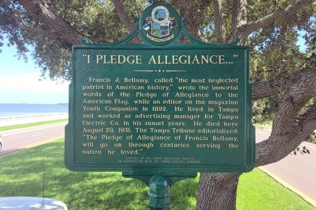 I PLEDGE ALLEGIANCE MEMORIAL PLAQUE