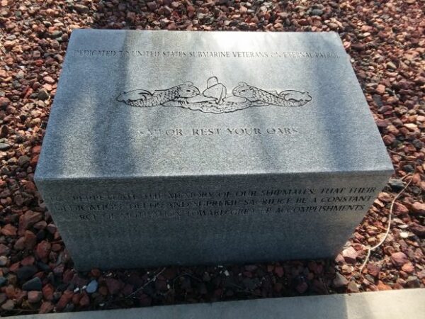 BARRANCAS NATIONAL CEMETERY SUBMARINE VETERANS MEMORIAL