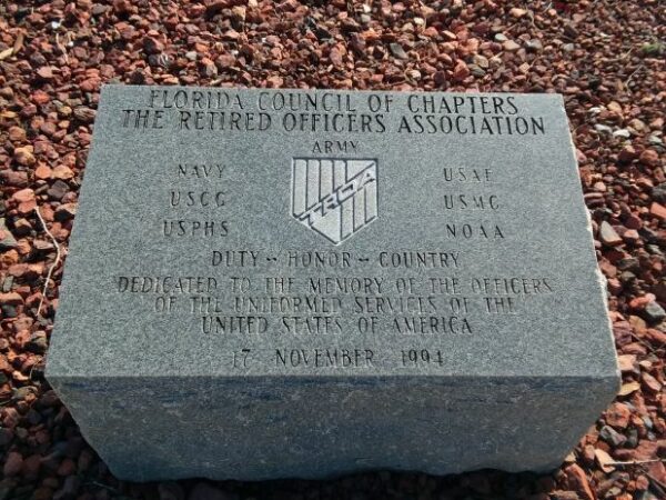 BARRANCAS NATIONAL CEMETERY RETIRED OFFICERS ASSOCIATED WAR MEMORIAL