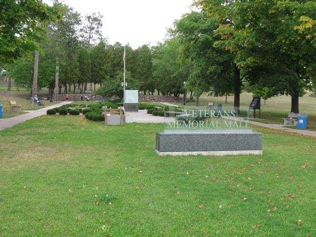 MARQUETTE AREA VETERANS MEMORIAL