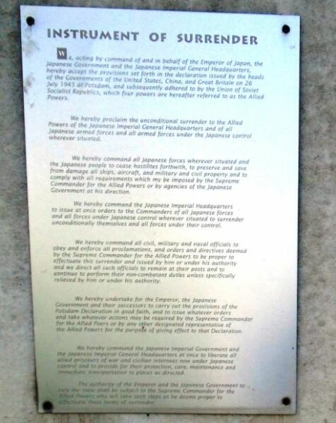 INSTRUMENT OF SURRENDER WAR MEMORIAL PLAQUE A