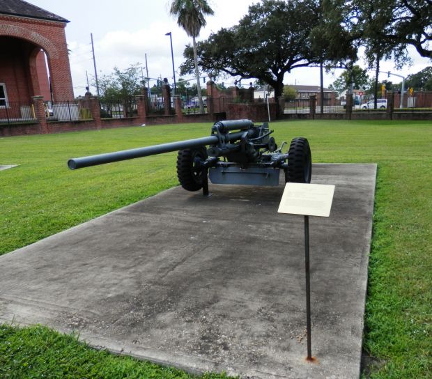 ZiS2 M1943 ANTI-TANK GUN SOVIET UNION WAR MEMORIAL